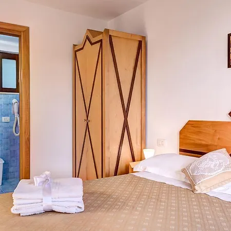 Guest house Casa Elena