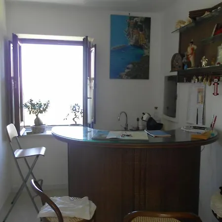 Casa Elena Guest house *