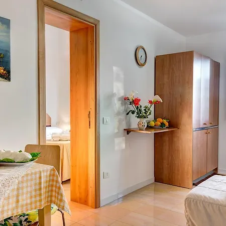 Guest house Casa Elena *